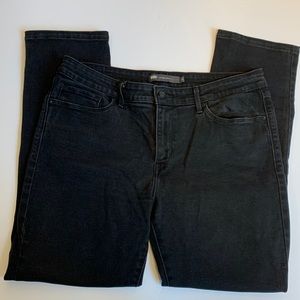 Levi’s Women’s Black Jeans